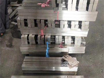 stainless-steel-square-bar